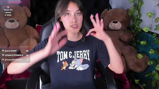  Sophie  miller online show from 01-06-25, 10:26