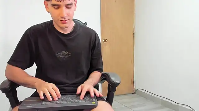 leo030809 online show from 05-14-26, 12:39