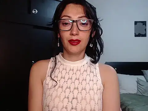Alicee moss online show from 07-24-26, 12:19