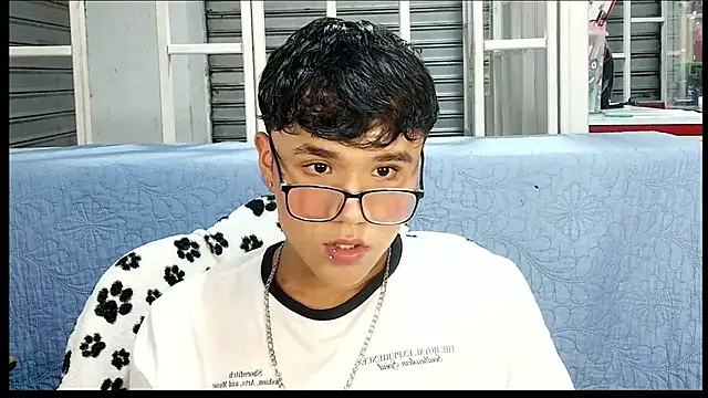 Baby Cream online show from 12-16-24, 04:34