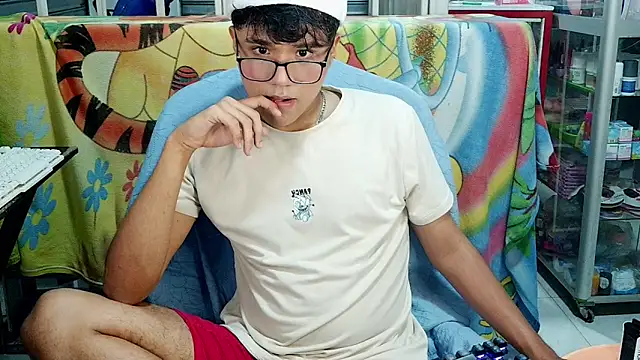 Baby Cream online show from 12-17-24, 08:01