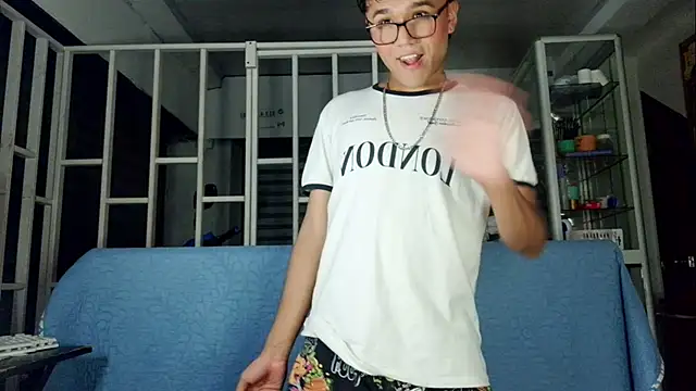 Baby Cream online show from 01-22-25, 02:59