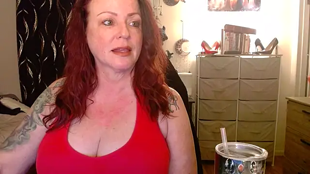 Nikkimastersgirl1091 online show from 02-14-26, 01:41