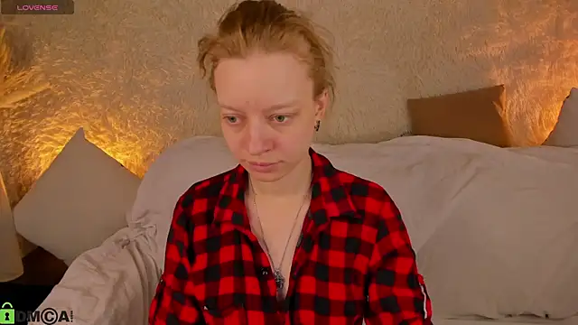 Michelle Blond online show from 03-24-26, 07:24