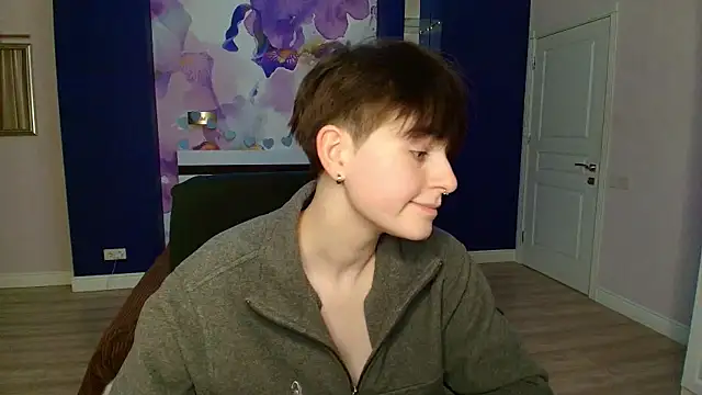 EmiliaYours online show from 02-24-25, 01:31