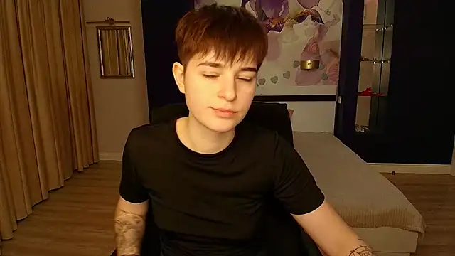 EmiliaYours online show from 12-02-25, 03:29