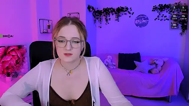 Snapshot of luna_berryy chatting on 07-14-26, 07:08 luna berryy online show from 07-14-26, 07:08