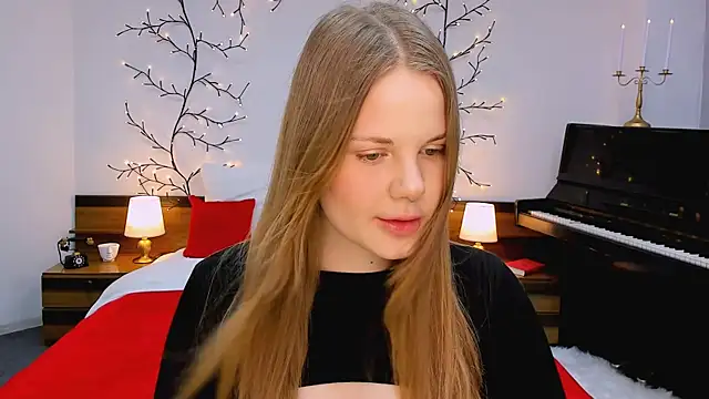 holy kitty online show from 01-30-25, 06:13