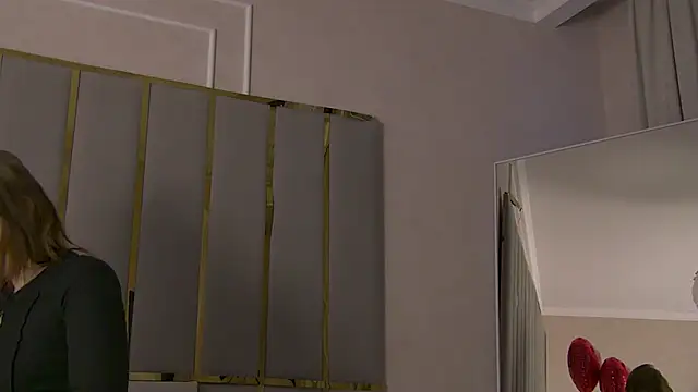 JennyPortman online show from 02-18-25, 01:55