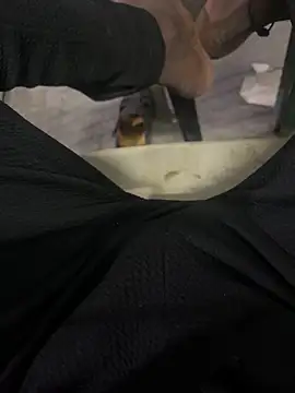 Snapshot of tamil000000 chatting on 10-31-25, 04:08 tamil000000 online show from 10-31-25, 04:08