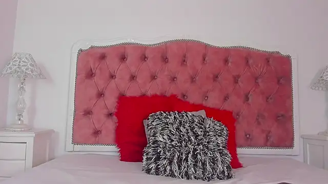 amberlitle online show from 10-04-25, 12:47