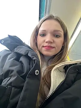 KitteCat online show from 12-17-24, 12:22