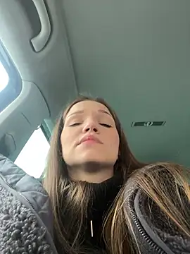 KitteCat online show from 01-07-25, 09:40