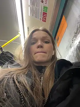 KitteCat online show from 01-12-25, 09:19