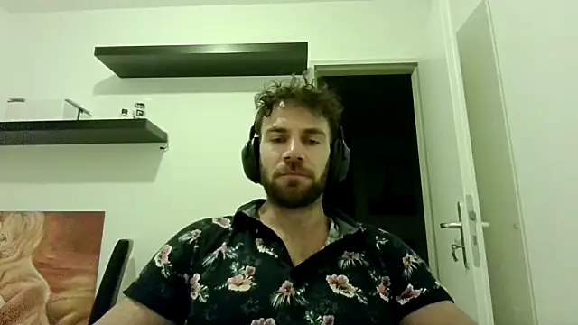 alpha-hunk online show from 09-25-25, 07:06