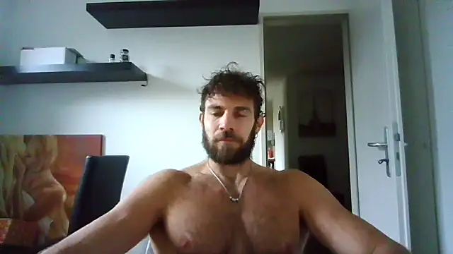 alpha-hunk online show from 10-27-25, 02:43