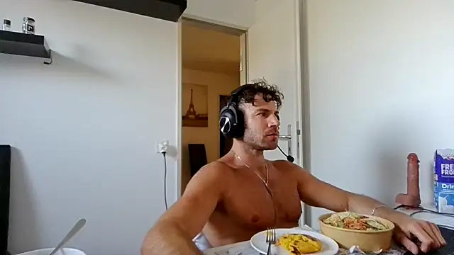 Snapshot of alpha-hunk chatting on 05-02-26, 02:00 alpha-hunk online show from 05-02-26, 02:00
