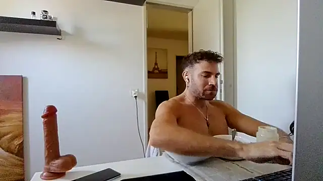 Snapshot of alpha-hunk chatting on 05-26-26, 10:22 alpha-hunk online show from 05-26-26, 10:22