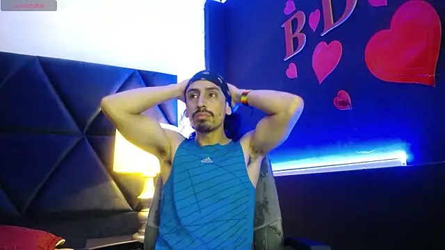 Sr Magnus  online show from 03-04-25, 04:38