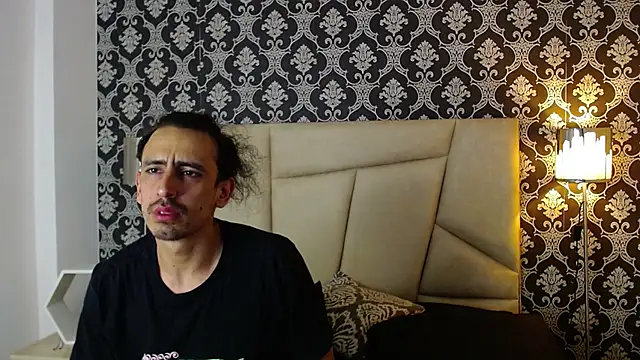 Sr Magnus  online show from 03-11-25, 04:32