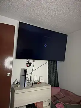 ariiel  online show from 12-08-24, 10:47