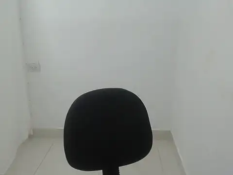 Snapshot of estefania224 chatting on 02-15-26, 02:30 estefania224 online show from 02-15-26, 02:30