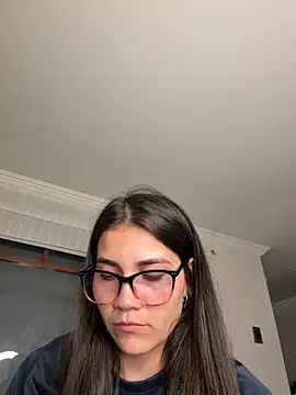 aurora divine online show from 10-15-25, 10:54