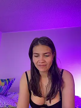 aurora divine online show from 03-21-26, 07:06