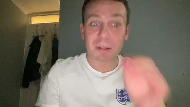 Snapshot of GotItGoin chatting on 09-25-25, 08:23 GotItGoin online show from 09-25-25, 08:23