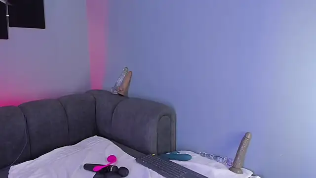 maddy walker online show from 01-21-25, 03:48