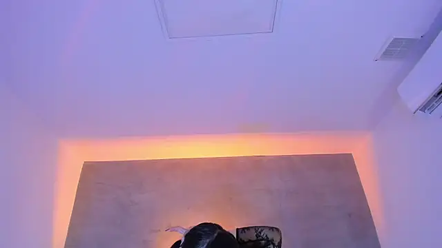 maddy walker online show from 09-28-25, 08:14