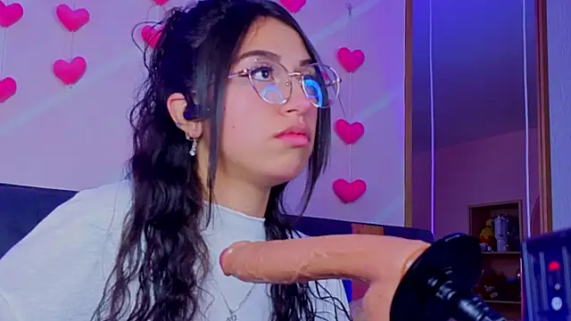 MadyJackson online show from 04-07-26, 12:05