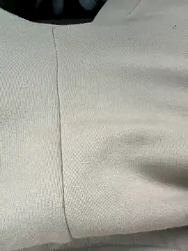 Snapshot of bigbeast19393 chatting on 11-30-25, 08:24 bigbeast19393 online show from 11-30-25, 08:24