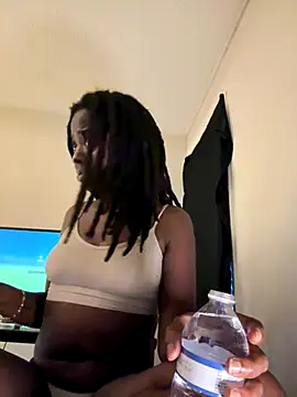 Snapshot of choclatepeaach chatting on 11-09-25, 12:36 choclatepeaach online show from 11-09-25, 12:36