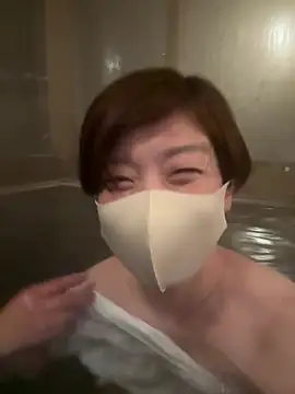 Snapshot of Risa_06 chatting on 01-13-25, 01:17 Risa 06 online show from 01-13-25, 01:17