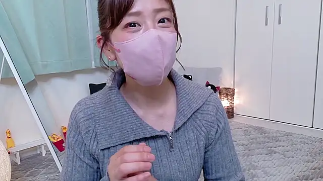 Snapshot of Risa_06 chatting on 05-14-26, 12:23 Risa 06 online show from 05-14-26, 12:23