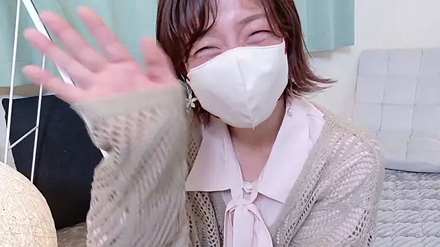 Snapshot of Risa_06 chatting on 05-15-26, 01:07 Risa 06 online show from 05-15-26, 01:07