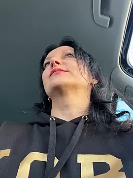 -OLYA- online show from 03-10-25, 03:09