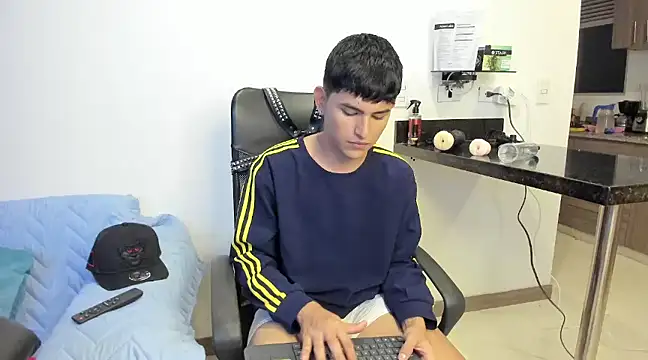 Lyam ap online show from 01-13-25, 08:05