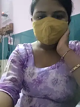 Snapshot of Dr_Chhaya chatting on 03-10-25, 03:30 Dr Chhaya online show from 03-10-25, 03:30