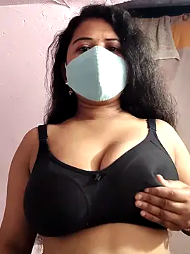 Snapshot of Dr_Chhaya chatting on 03-01-26, 06:10 Dr Chhaya online show from 03-01-26, 06:10