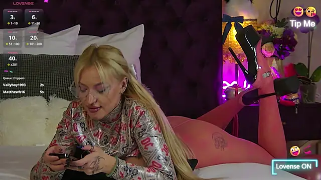 MazeSin online show from 02-09-25, 03:43