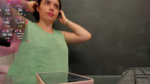 Snapshot of sherilkwang19tv chatting on 11-05-25, 12:54 sherilkwang19tv online show from 11-05-25, 12:54