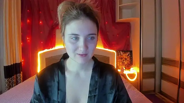 Snapshot of Miss_Elsa_ chatting on 01-10-26, 04:14 Miss Elsa online show from 01-10-26, 04:14