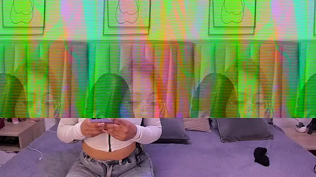 Emmy-Turnner online show from 11-13-25, 02:38