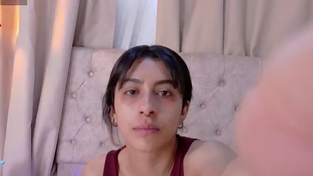 Alyssa jones online show from 11-14-25, 02:05