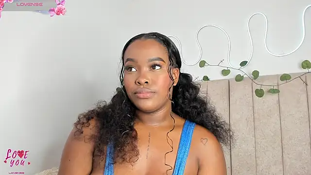 Kaseydelvey online show from 09-19-25, 09:26