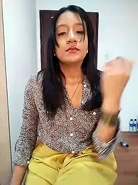 Snapshot of cami_victoria chatting on 09-29-25, 01:16 cami victoria online show from 09-29-25, 01:16