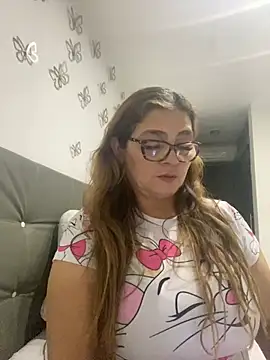 AntonellaAlondra4 online show from 03-08-25, 04:56