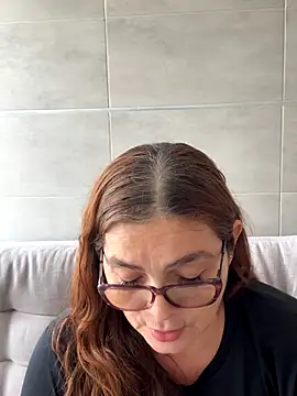 AntonellaAlondra4 online show from 10-14-25, 04:08